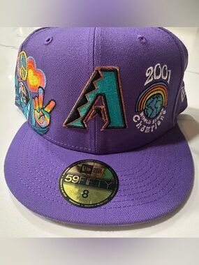 Arizona Diamondbacks Mens New Era Groovy World Series Champions (8) Retail $60